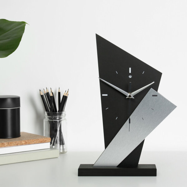 Arrow Designer-Standuhr aus MDF – Design-Applikation & leises Uhrwerk