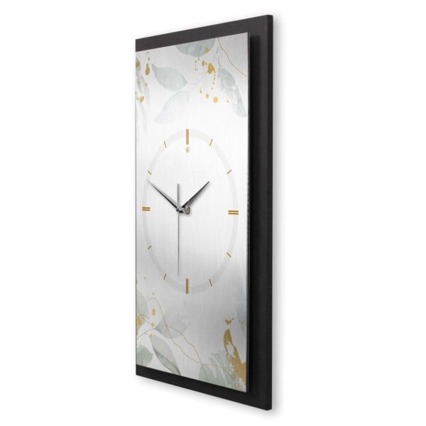 3D Wanduhr "Leaves" aus gebürstetem Aluminium & MDF mit leisem Funk- oder Quarzuhrwerk