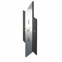 3D Designer-Wanduhr „Diamond“ in modernem Metallic-Look silber-schwarz