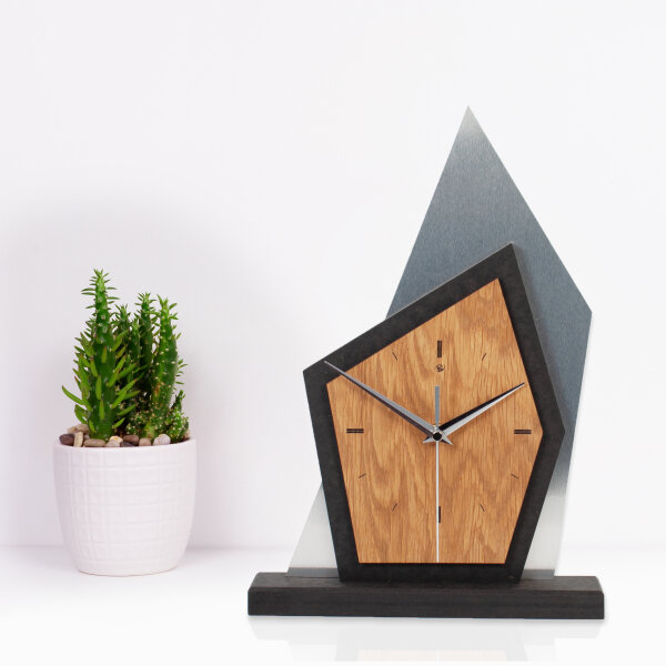 Mountain Range Designer-Standuhr aus MDF – Eiche/Metallic-Look & leises Uhrwerk