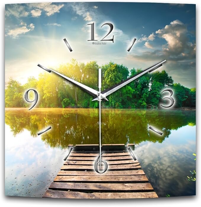 Wanduhr "See Chill Out" in modernem Design mit leisem Uhrwerk