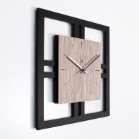 Designer Wanduhr aus Holz mit stilvollem Akzent aus Graueiche-Furnier