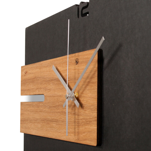 Designer Wanduhr aus Holz mit leisem Funk- oder Quarzuhrwerk