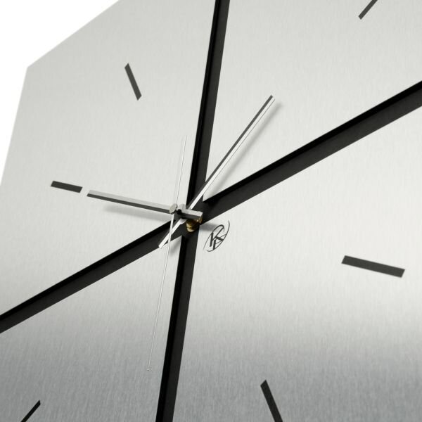 Designer-Wanduhr &bdquo;Silver Squares&ldquo; in modernem Metallic-Look