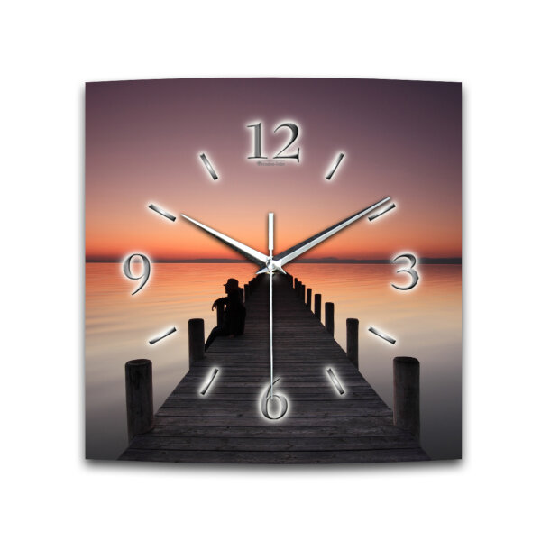 Wanduhr "Sonnenuntergang" in modernem Design...