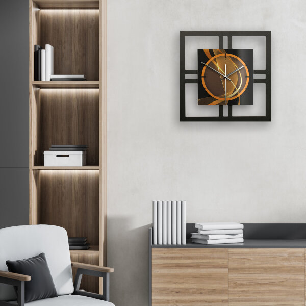 Designer-Wanduhr "Dynamic" in modernem Metallic-Look