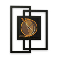 Designer-Wanduhr „Dynamic“ in modernem Metallic-Look